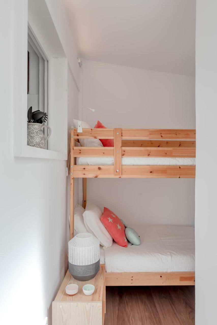 Sunny Apartment With Patio, By Timecooler Lisboa المظهر الخارجي الصورة