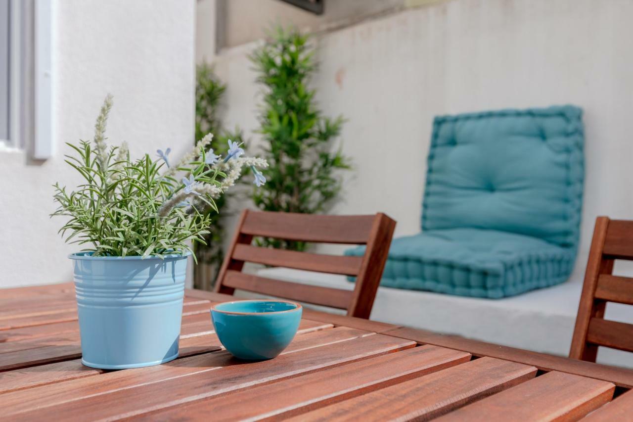 Sunny Apartment With Patio, By Timecooler Lisboa المظهر الخارجي الصورة