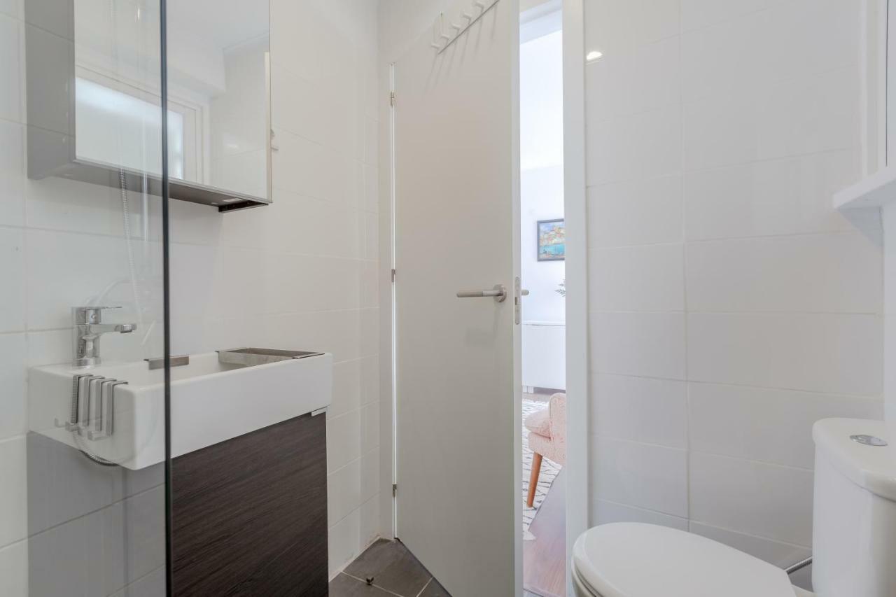 Sunny Apartment With Patio, By Timecooler Lisboa المظهر الخارجي الصورة